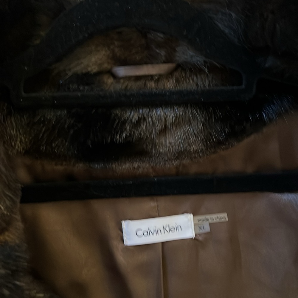 Calvin Klein faux fur jacket - Picture 4 of 8